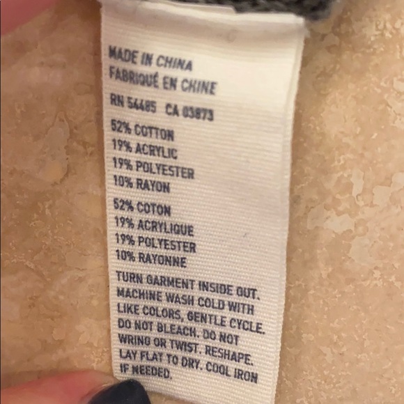 American Eagle LS Sweater - Picture 6 of 6